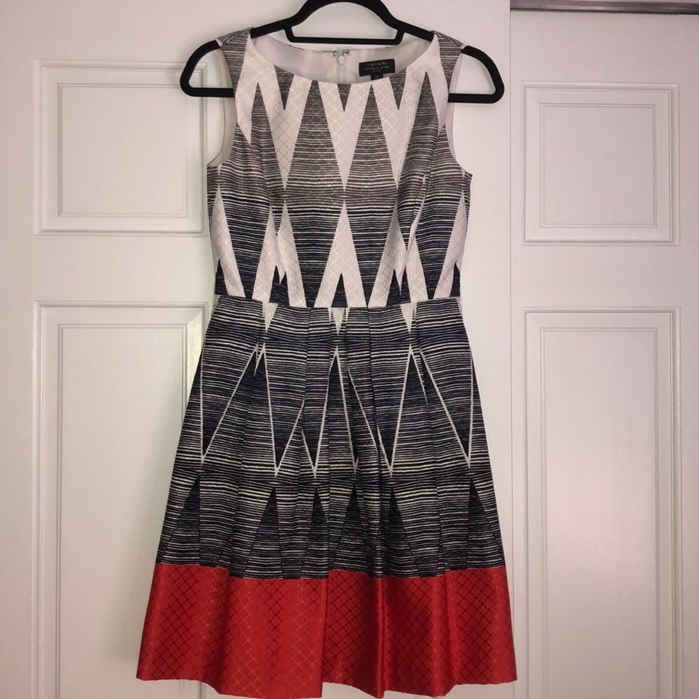 Tahari Arthur S. Levine Dress
